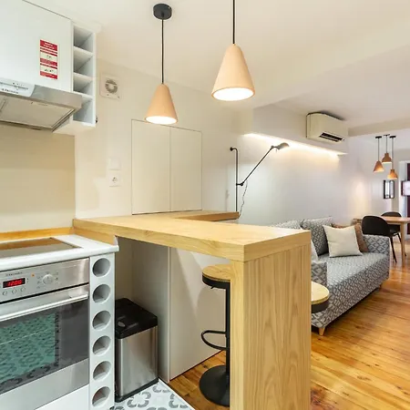Designer Retreat- Newly Remodelled 1 Bedroom * Lisboa