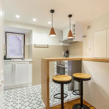 Apartamento Designer Retreat- Newly Remodelled 1 Bedroom Lisboa
