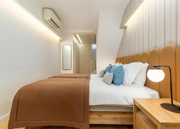 Designer Retreat- Newly Remodelled 1 Bedroom * Lisboa