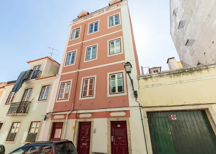 Designer Retreat- Newly Remodelled 1 Bedroom Lisboa