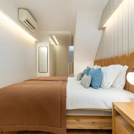 Designer Retreat- Newly Remodelled 1 Bedroom * Lisboa